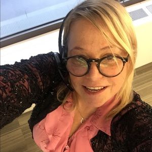 Meet your Posher, Anna